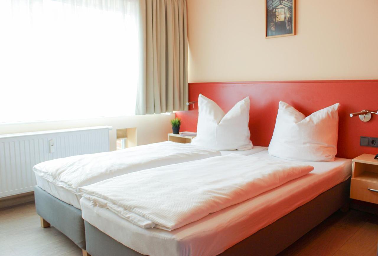 Prima Inn Ferienwohnungen Sonnenufer Am Ruppiner See Neuruppin Exterior foto